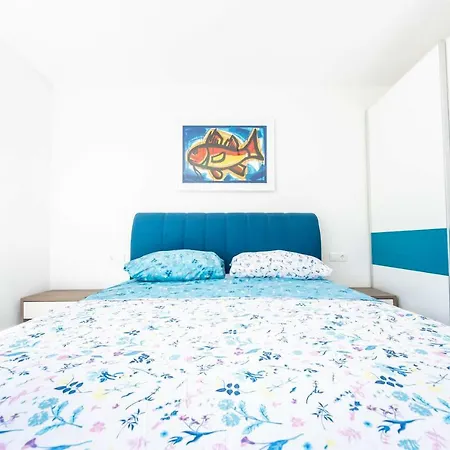 Apartamento Ada 1 *