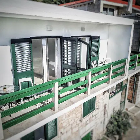 Apartamento Ada 1